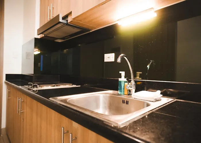 Near Mall Of Asia, Moa Arena, Smx Picc & Naia - Eden Apartment